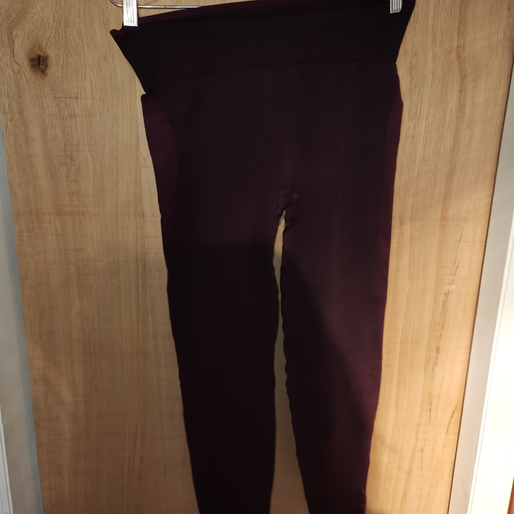 Women's PINK Victoria's Secret leggings size L
